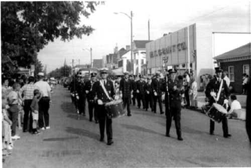 Yes we did parades in full dress and some time it was HOT. Main Street Parade