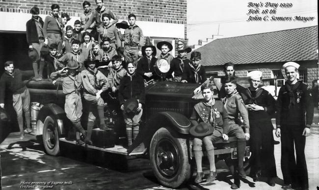 Boy Scouts at Broadway Station 1939